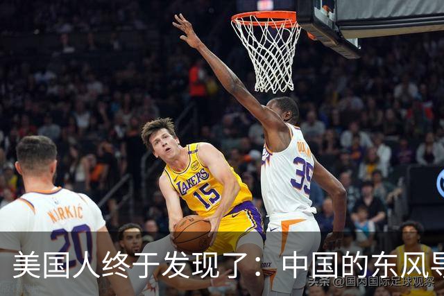 美国人终于发现了：中国的东风导弹，不用击沉我们航母，擦着即伤